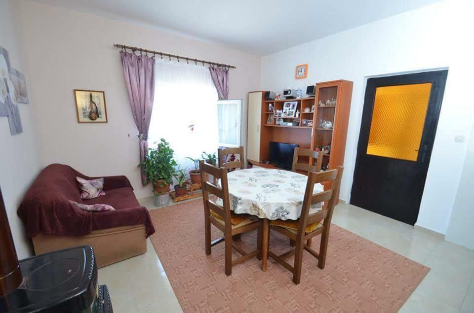 Apartman Gordana, Poljica Vrsi Exterior foto